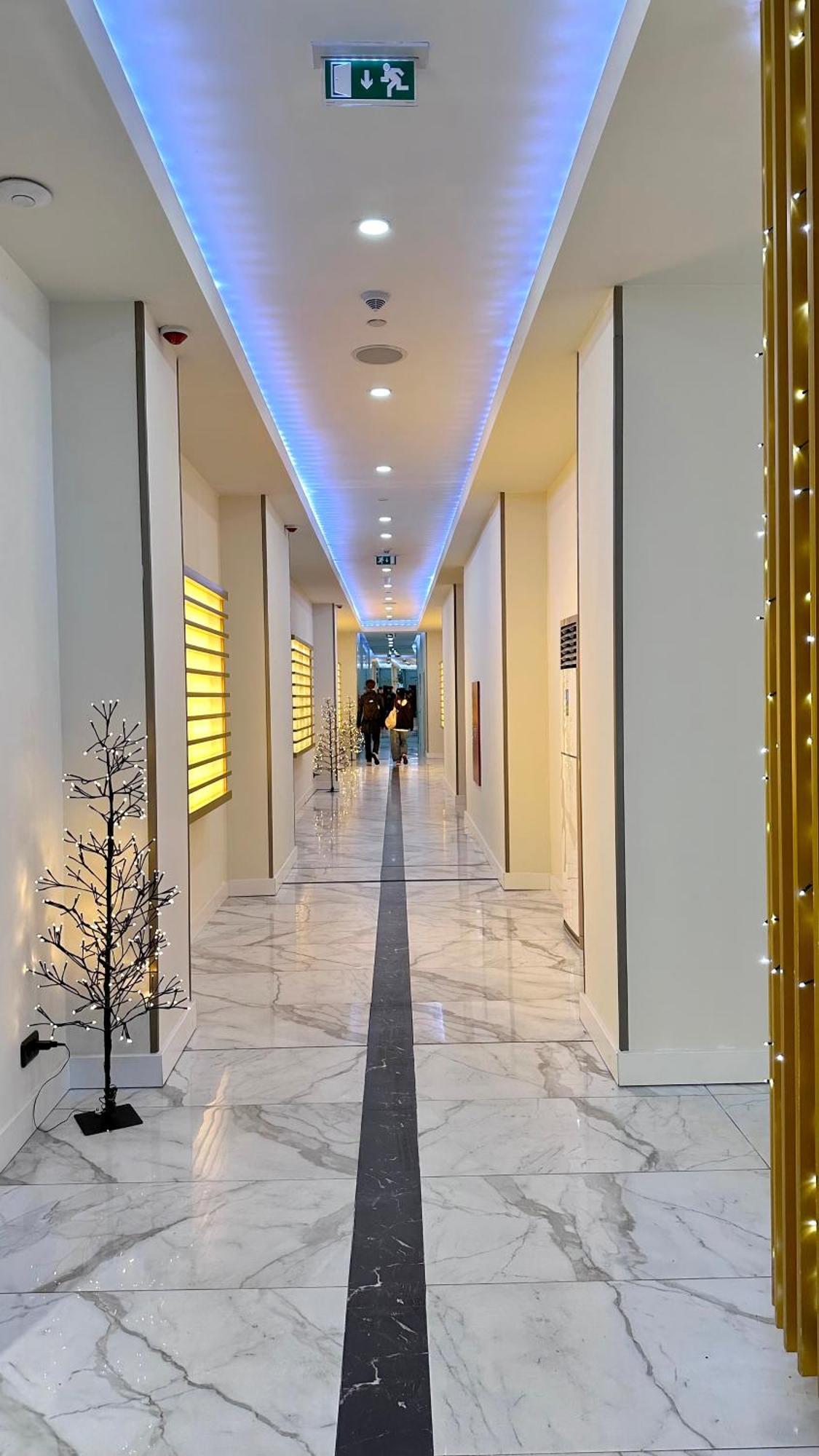 Best Location Apartments In Батуми Экстерьер фото
