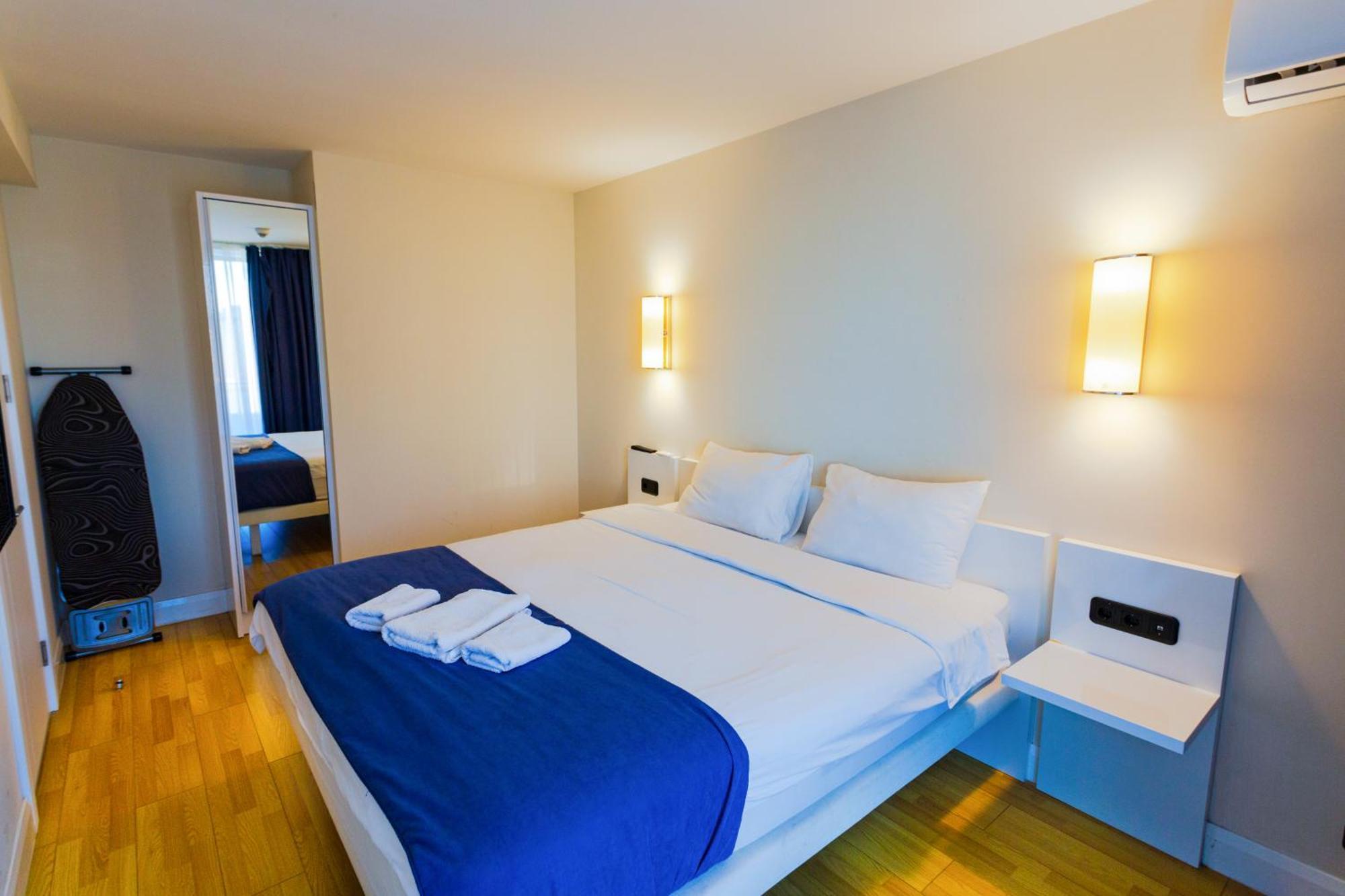 Best Location Apartments In Батуми Экстерьер фото