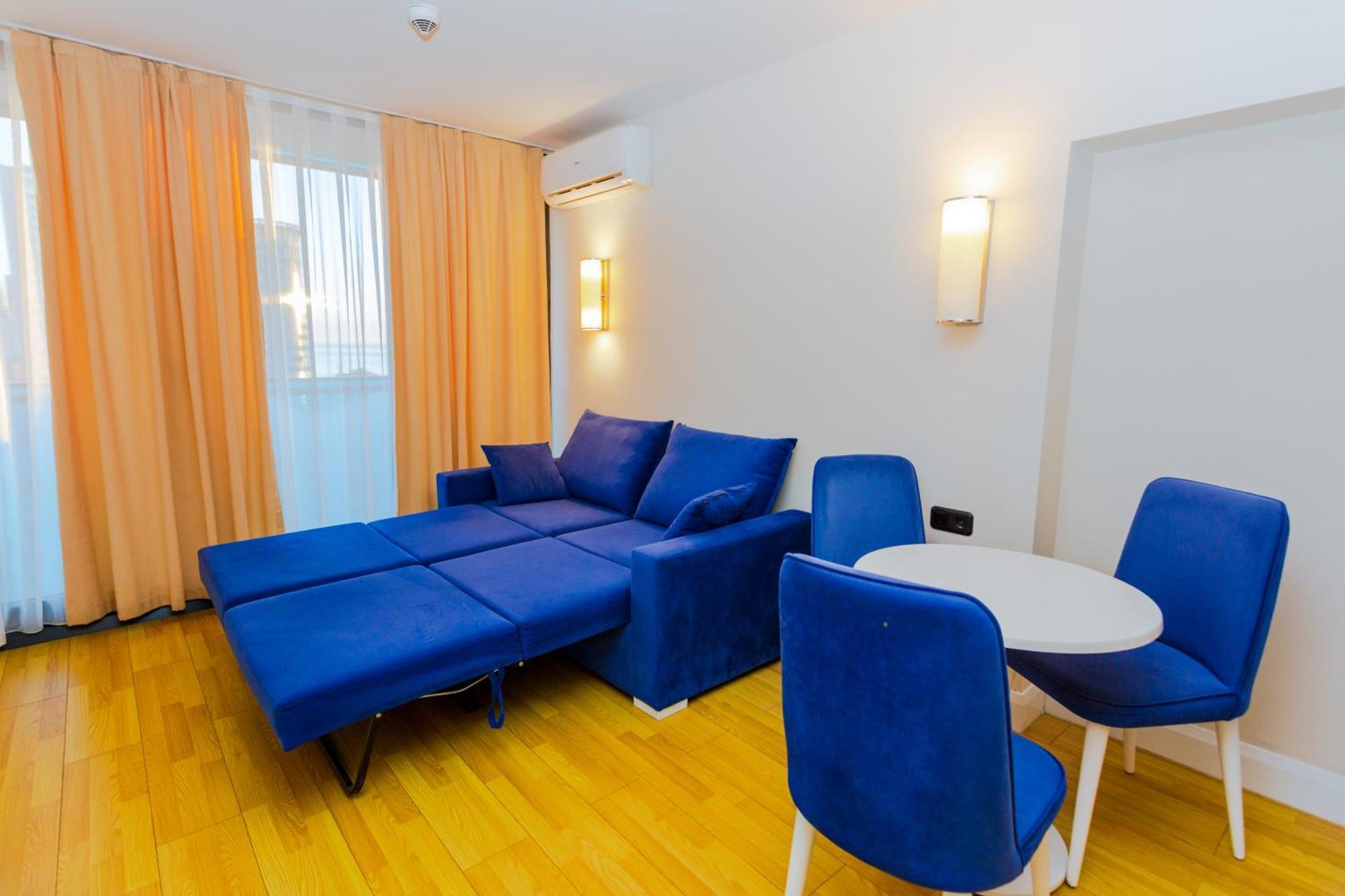 Best Location Apartments In Батуми Экстерьер фото