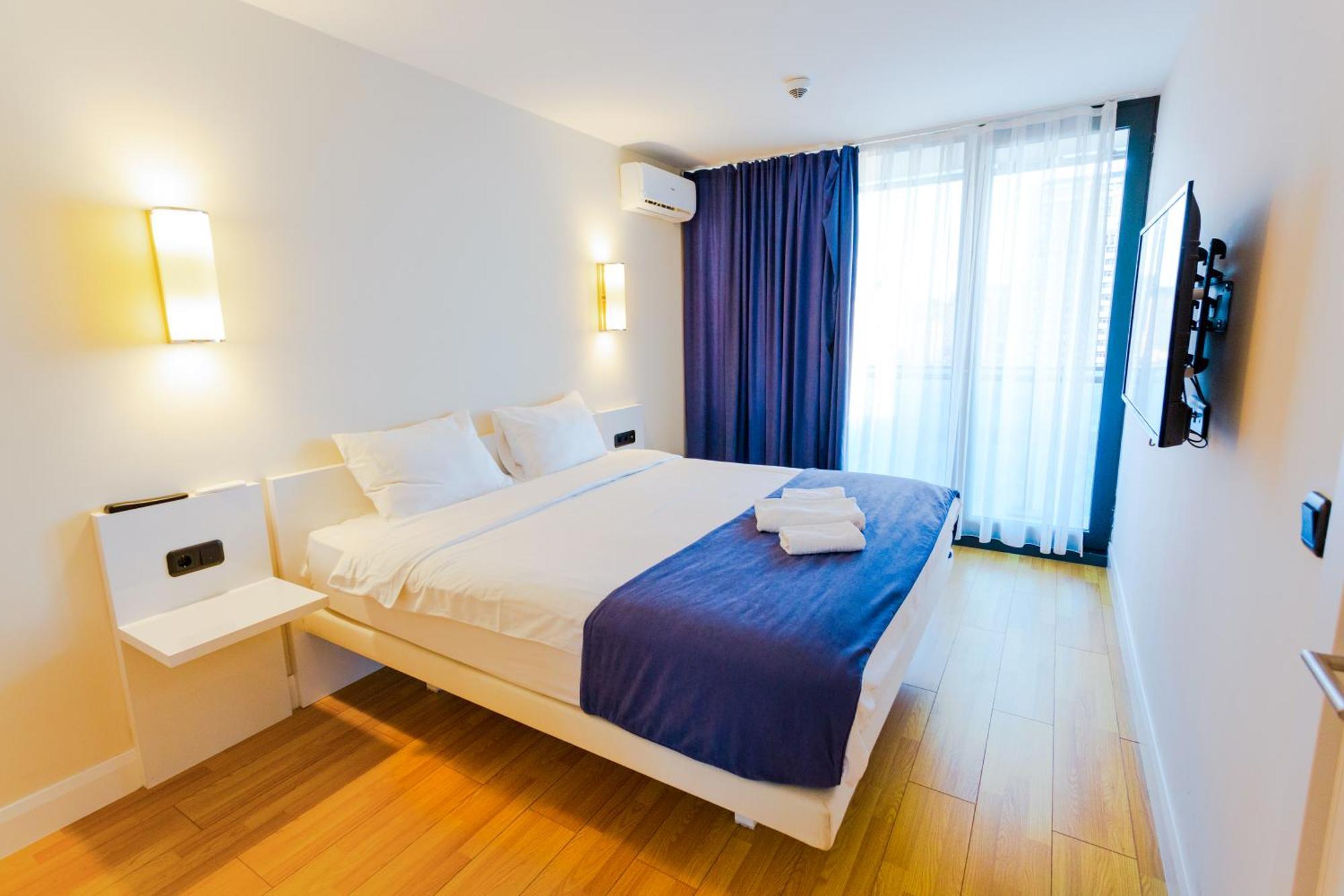 Best Location Apartments In Батуми Экстерьер фото