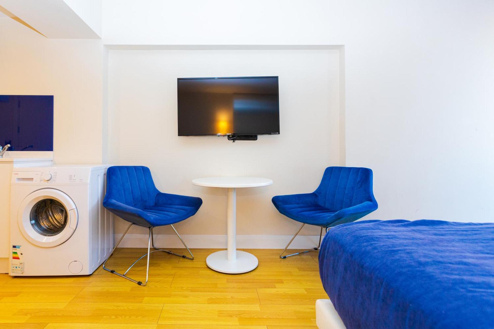 Best Location Apartments In Батуми Экстерьер фото