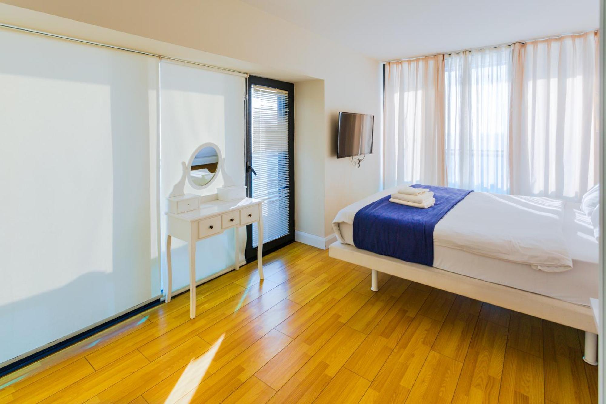 Best Location Apartments In Батуми Экстерьер фото
