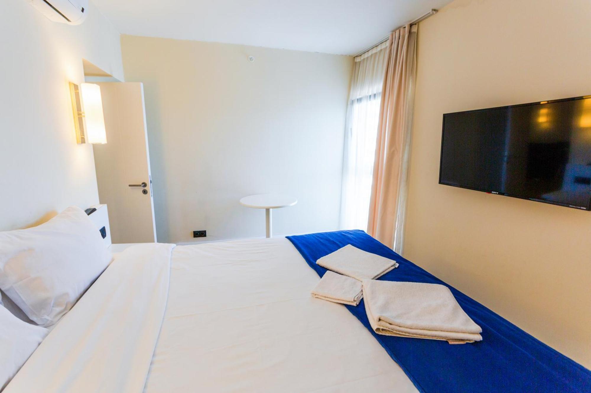 Best Location Apartments In Батуми Экстерьер фото