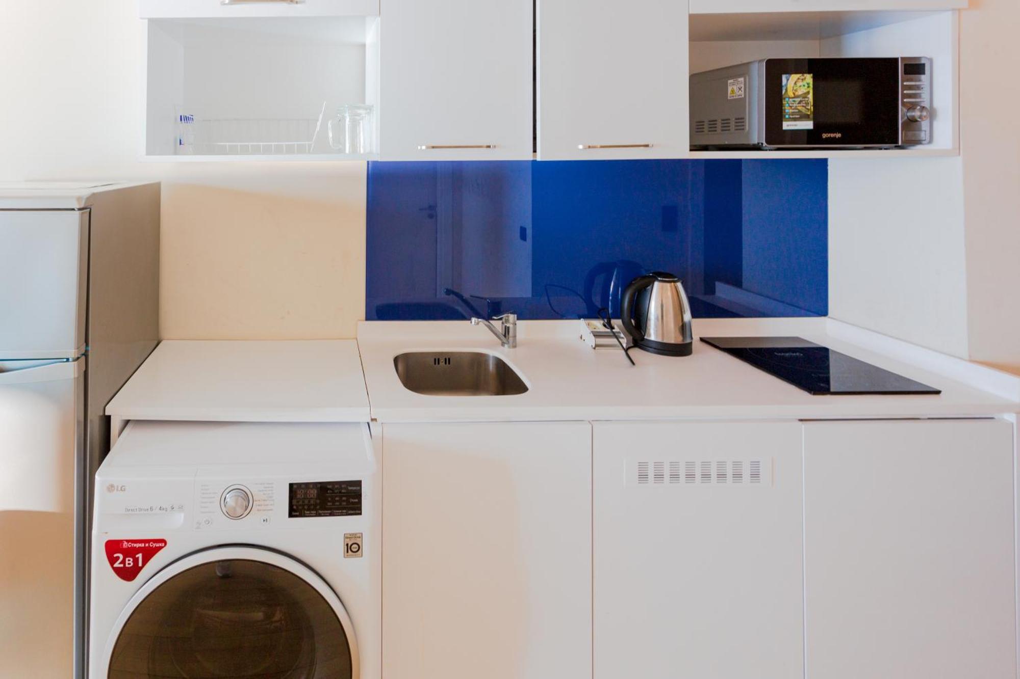 Best Location Apartments In Батуми Экстерьер фото