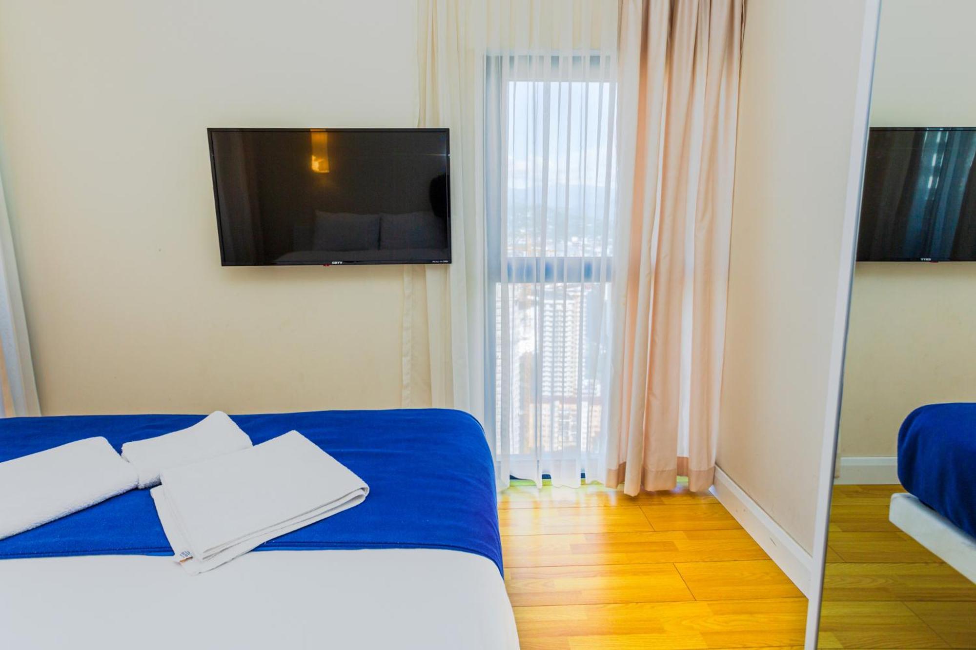 Best Location Apartments In Батуми Экстерьер фото