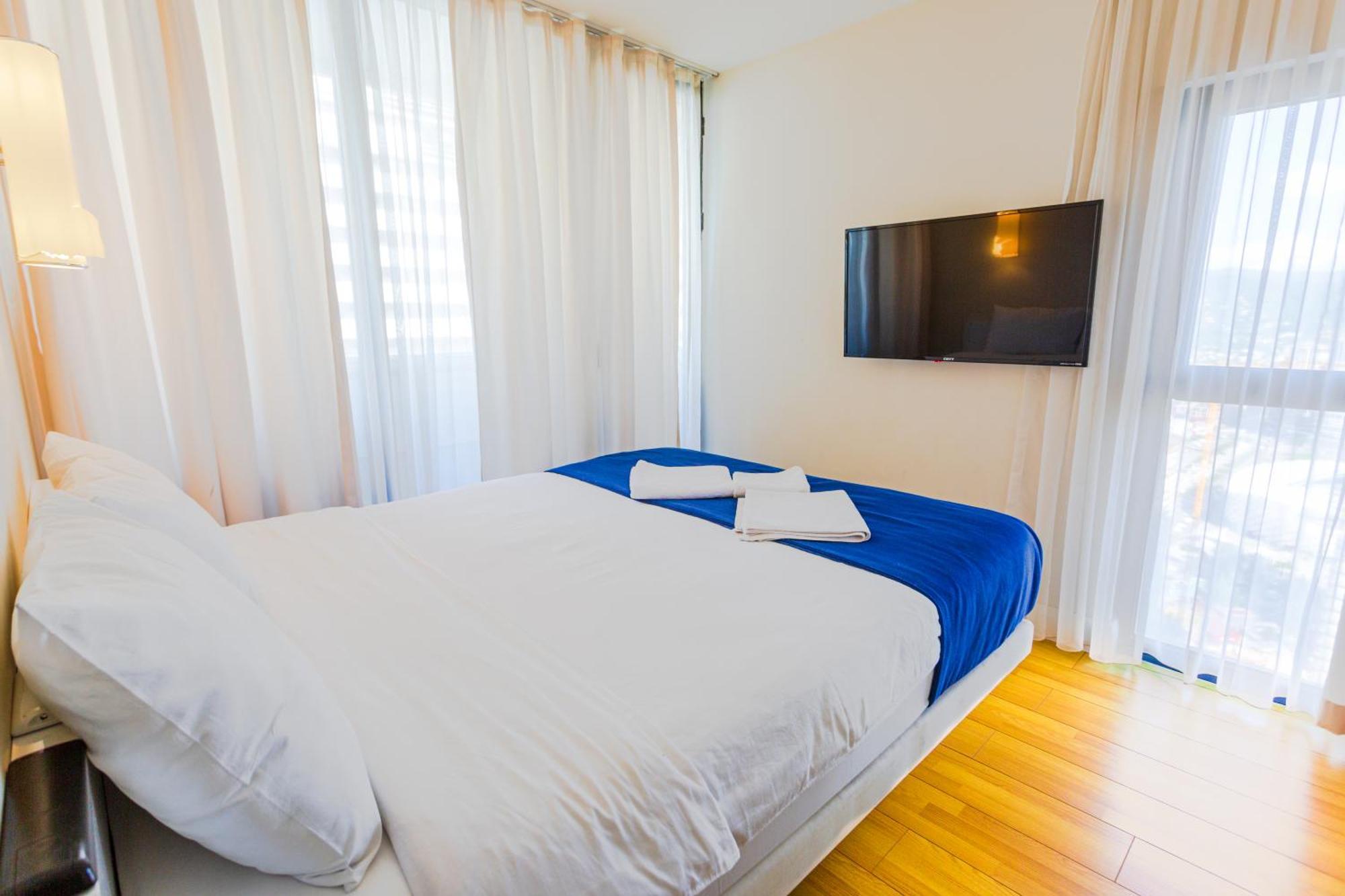 Best Location Apartments In Батуми Экстерьер фото