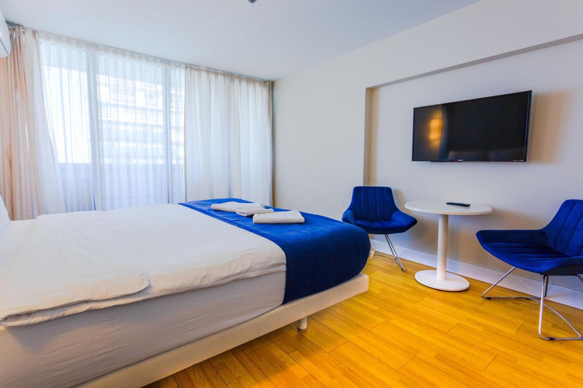Best Location Apartments In Батуми Номер фото