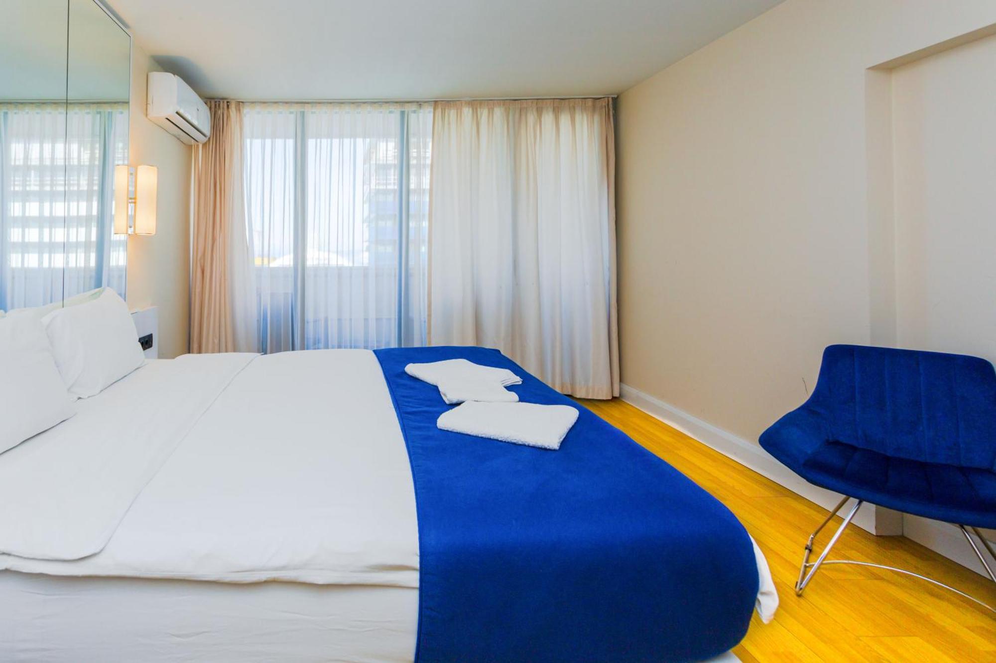 Best Location Apartments In Батуми Экстерьер фото